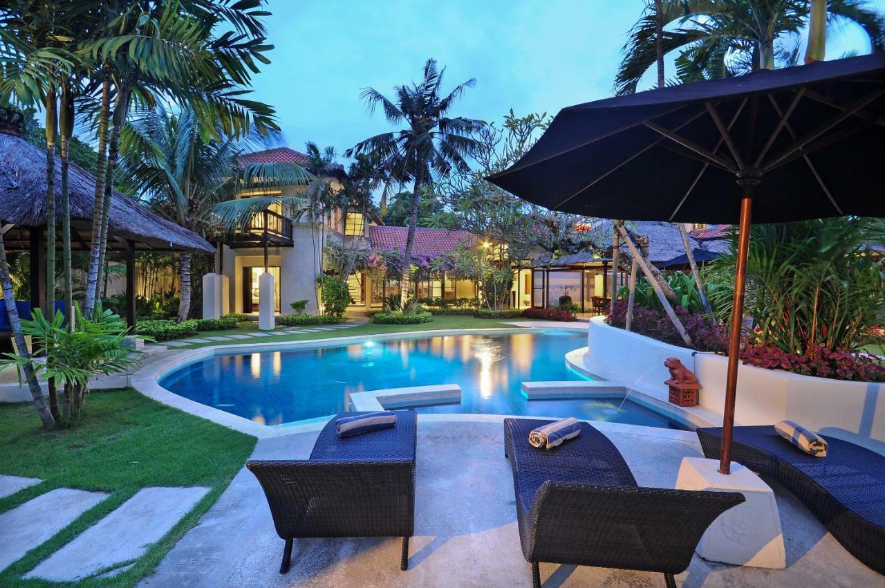 Villa Seminyak William ภายนอก รูปภาพ