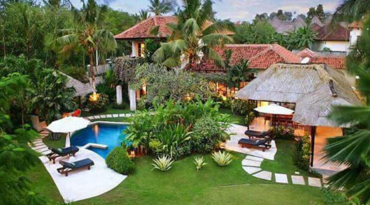 Villa Seminyak William ภายนอก รูปภาพ