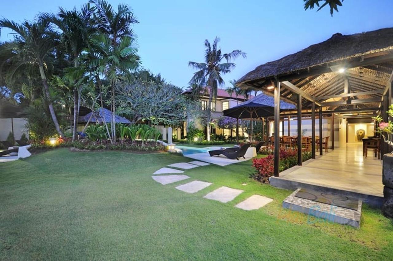 Villa Seminyak William ภายนอก รูปภาพ