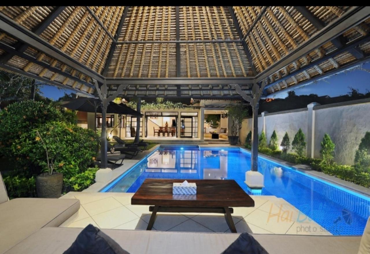 Villa Seminyak William ภายนอก รูปภาพ