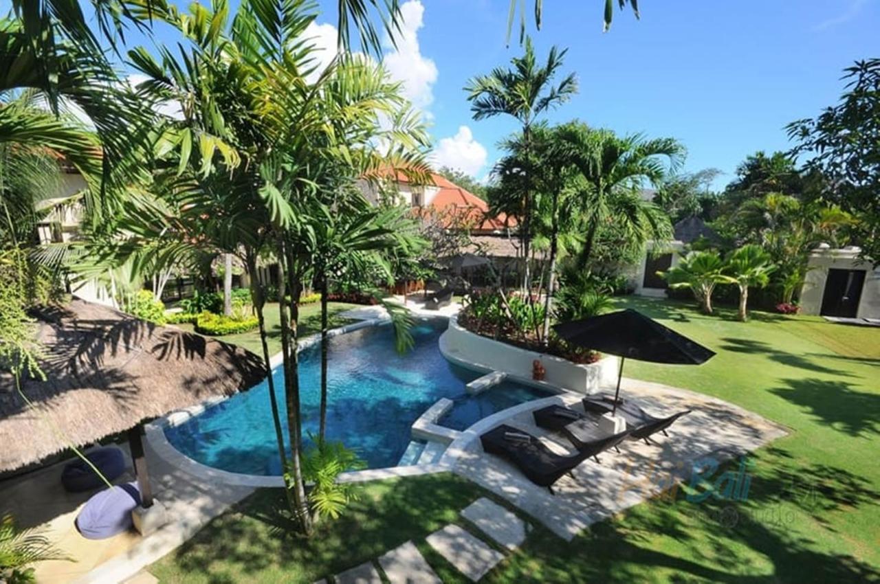 Villa Seminyak William ภายนอก รูปภาพ